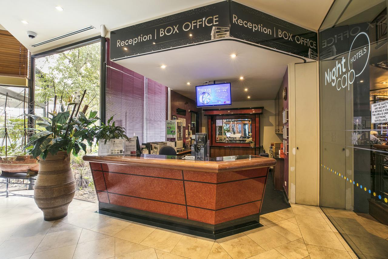 Nightcap At Matthew Flinders Hotel Chadstone Exterior foto