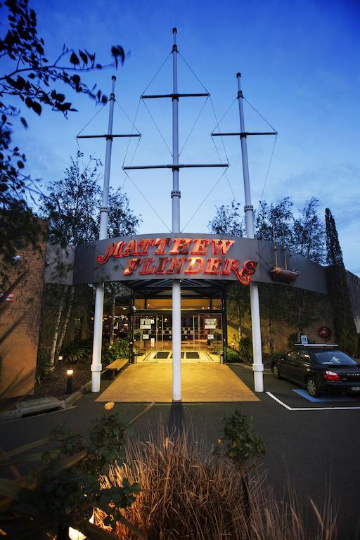 Nightcap At Matthew Flinders Hotel Chadstone Exterior foto