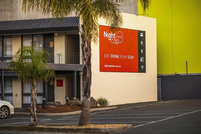 Nightcap At Matthew Flinders Hotel Chadstone Exterior foto